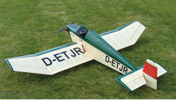 131200 JODEL BeBe D.9 1:3/2,4m Laser-Kit